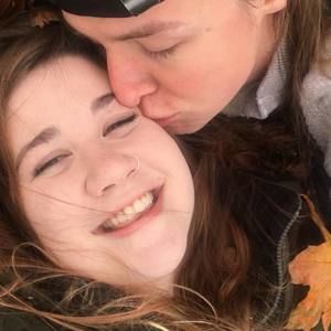 Meet your Posher, Kari